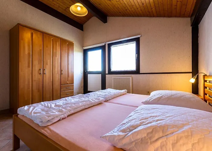 別荘 Ferienwohnpark Satteldachhaus Typ 9 Sd 03